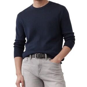Banana Republic Men's Navy Crewneck Sweater - Slim Texture Knit